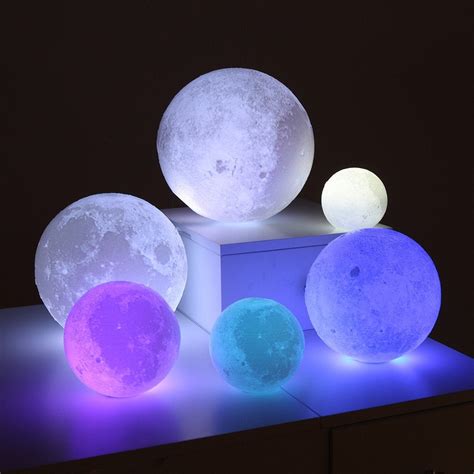 "LunaGlow™ Premium Moon Lamp – A Realistic, Magical Glow"